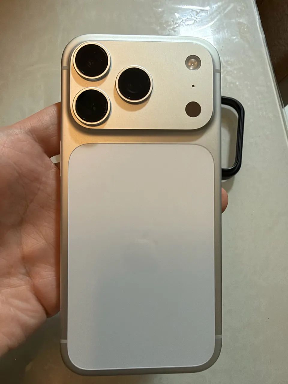 iPhone 17 pro  - Foto 2