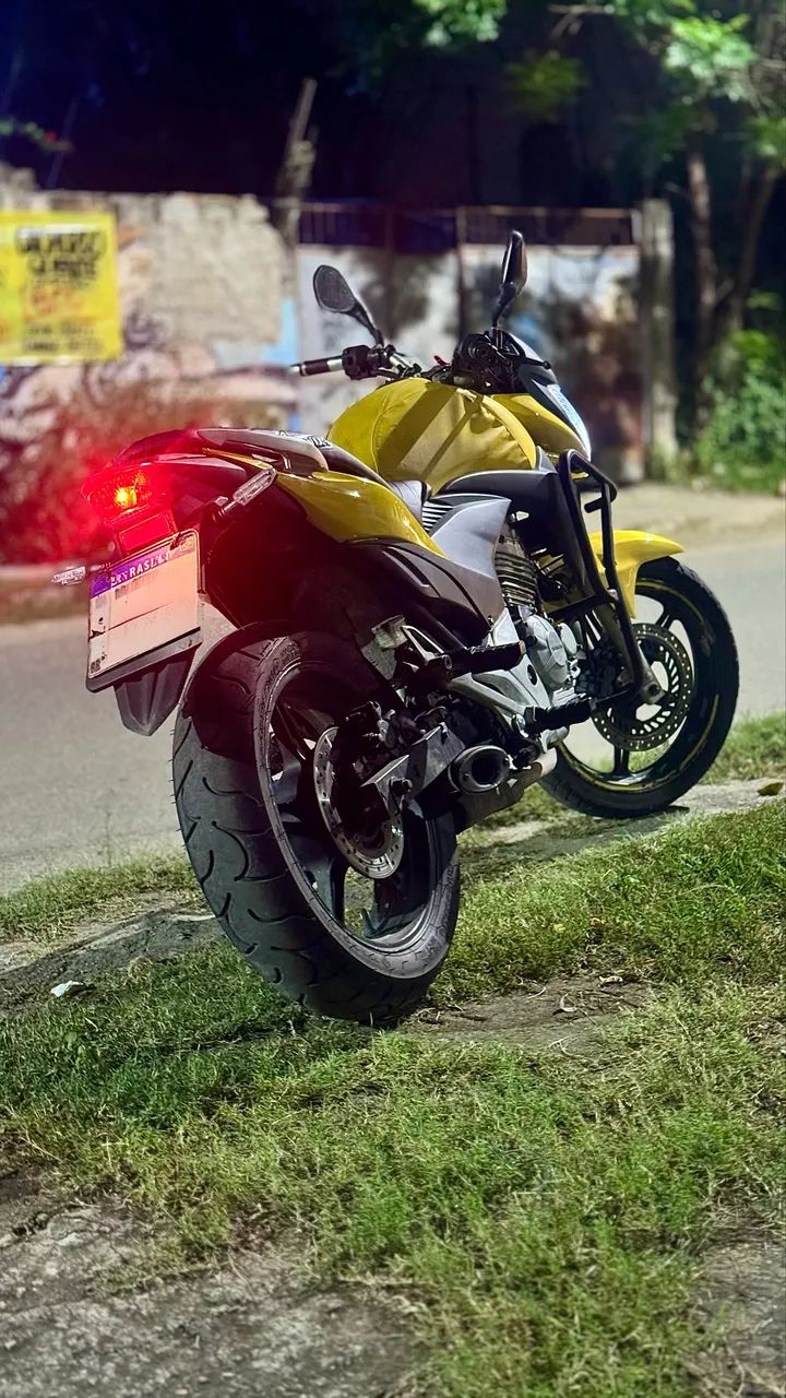 CB 300R 2013 Flex VENDO - Foto 3