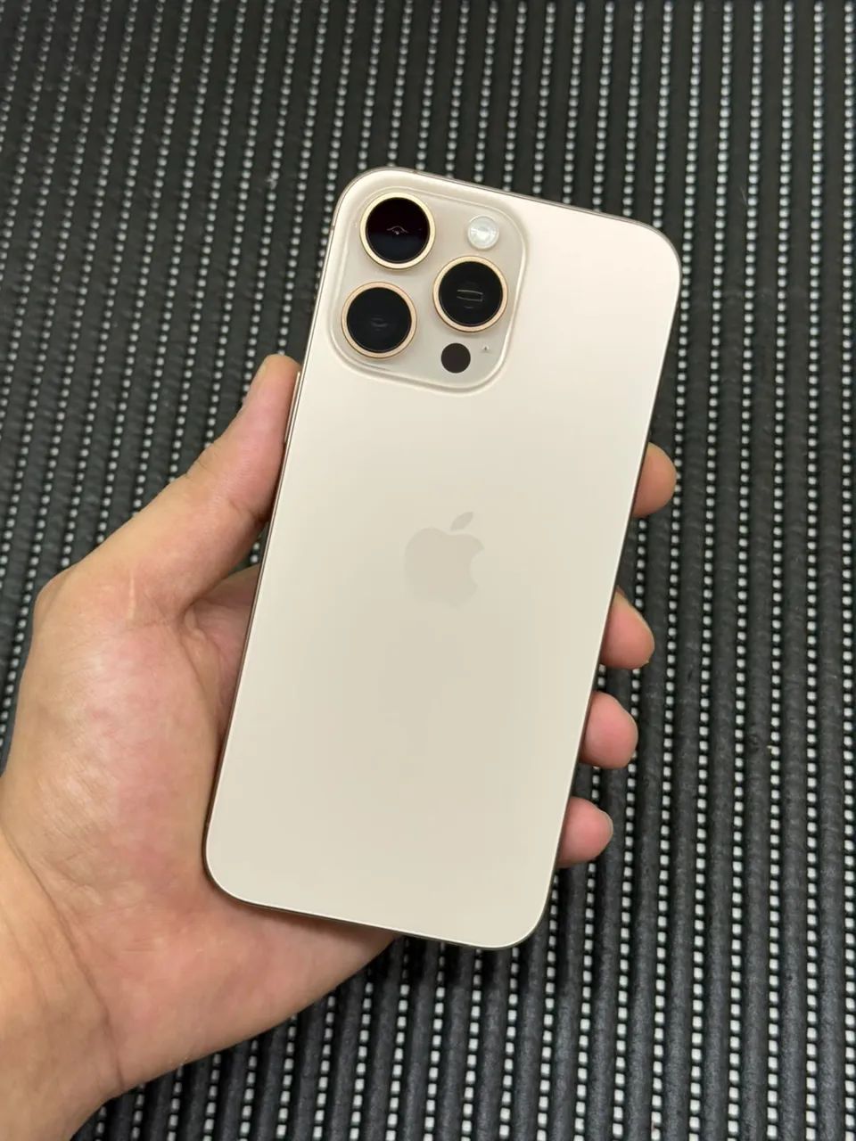 iPhone 16 Pro Max 256GB Desert Todo Original - Foto 3