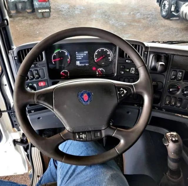 scania g 420 6x4 ano 2011 - Foto 5