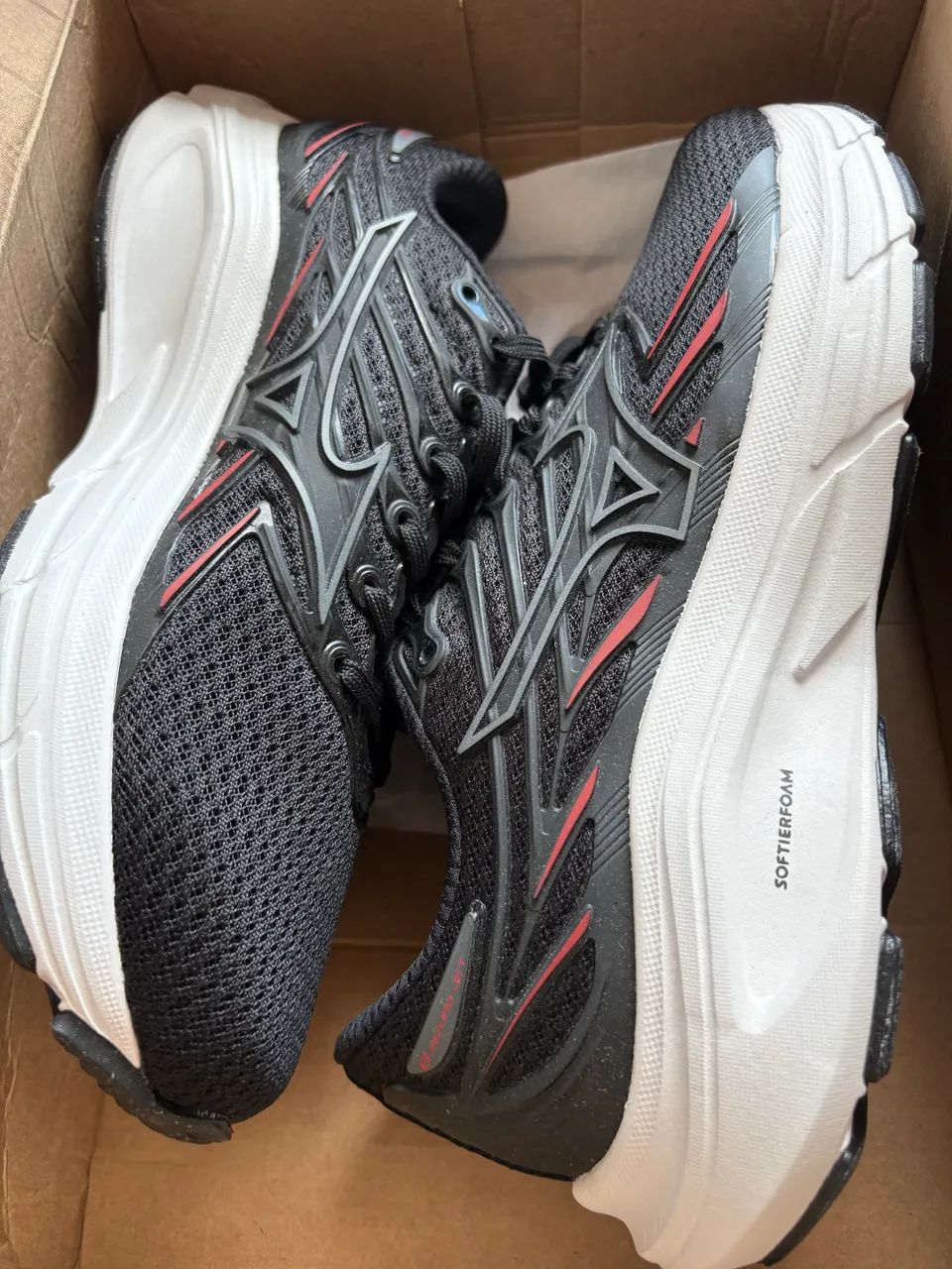TÊNIS MIZUNO JET 8 N.39 - Calçados Esportivos - Glória, Contagem