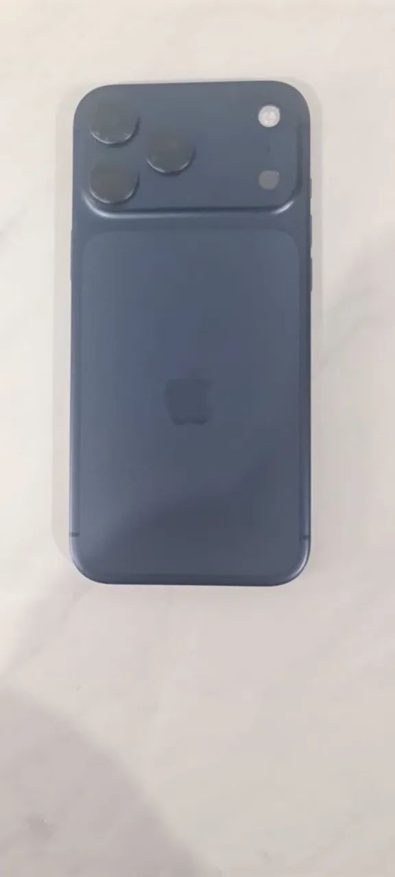 Celular iPhone 17 pro Max azul 256gb