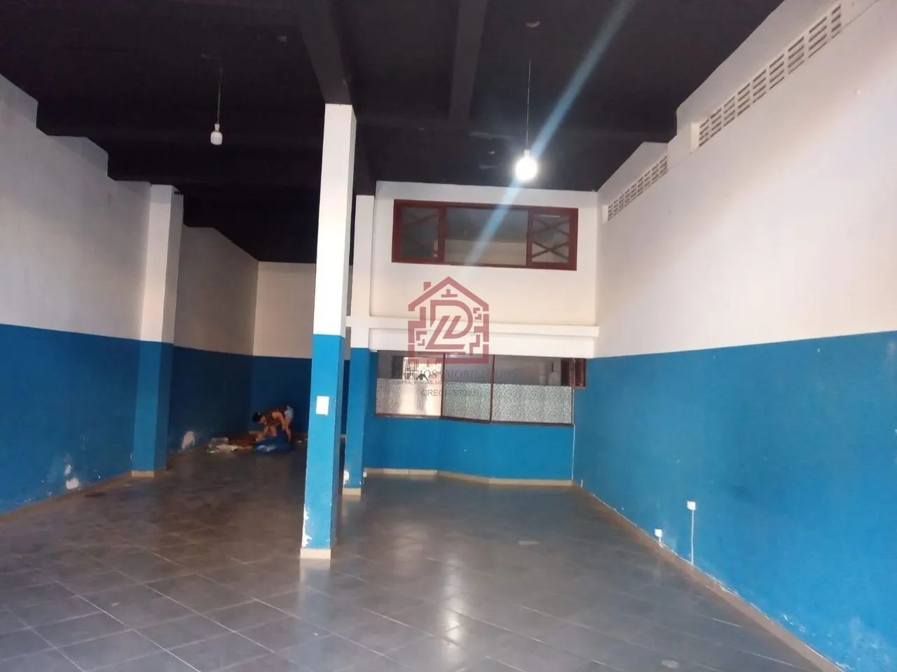 Loja para Locação em Miramar, Macaé | 200m² e 2 Banheiros - Foto 2