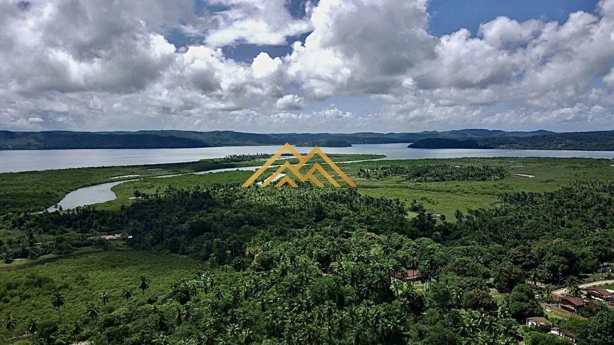 Chácara à venda em Maragogipe, com 4 quartos, 8000000m² - Foto 3