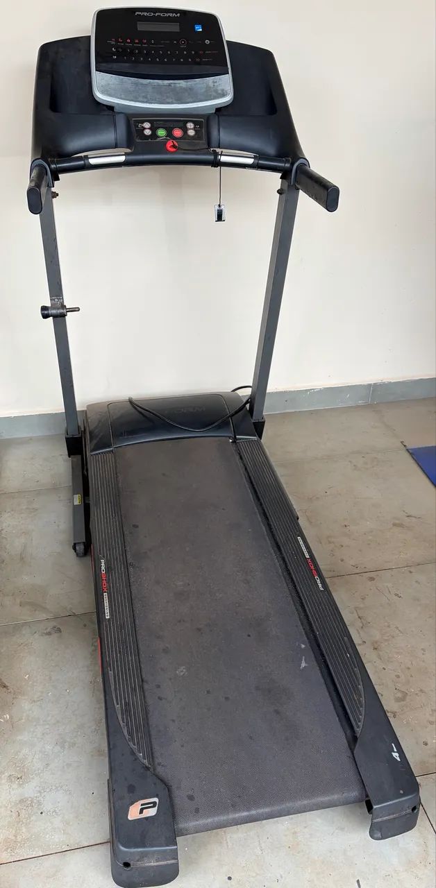 Esteira Pro-Form Fit 425 110V (Quebrada)
