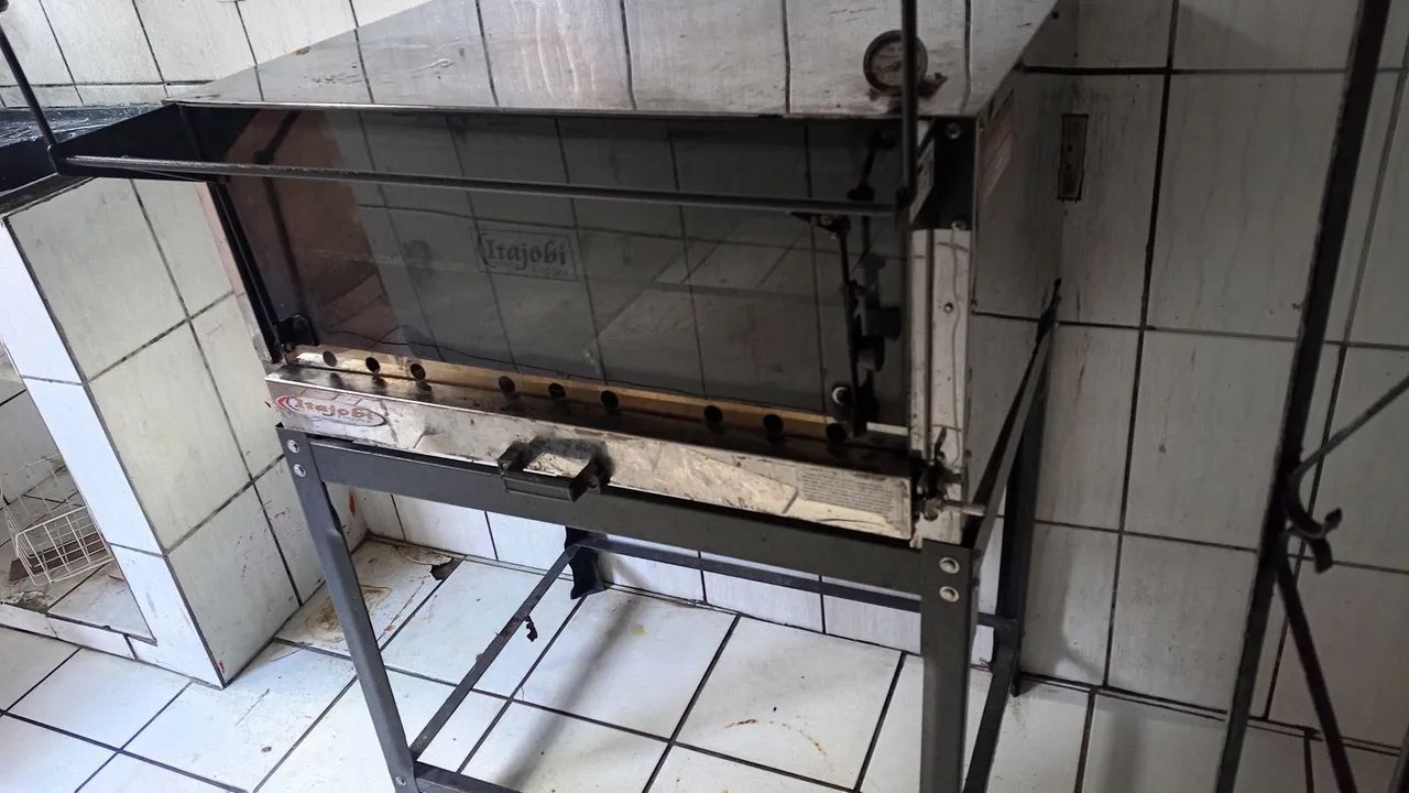 Forno de pizzaria - Foto 2