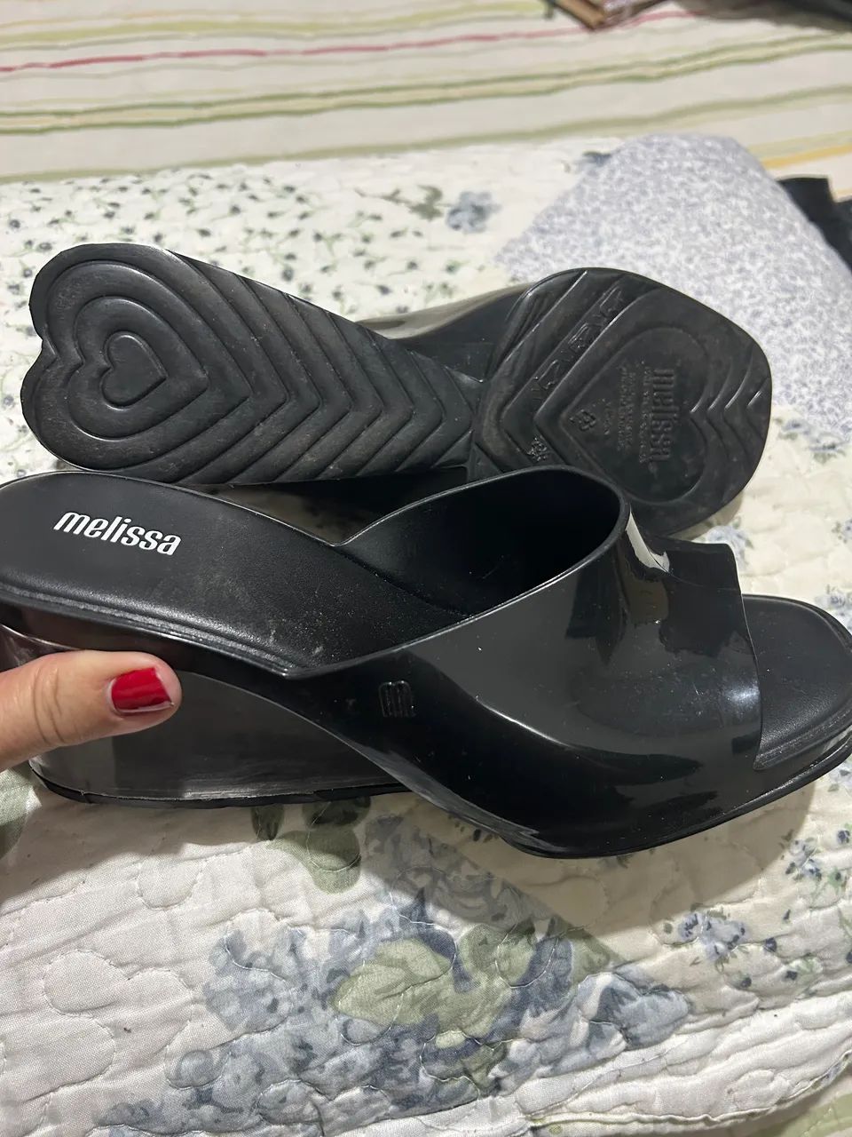Vendo sandália da Melissa 