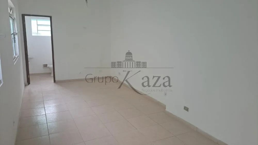 Sala Comercial - Parque Industrial - 38m².