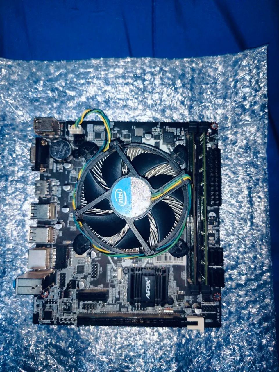 kit com placa mae, processador, memórias e cooler - Foto 4