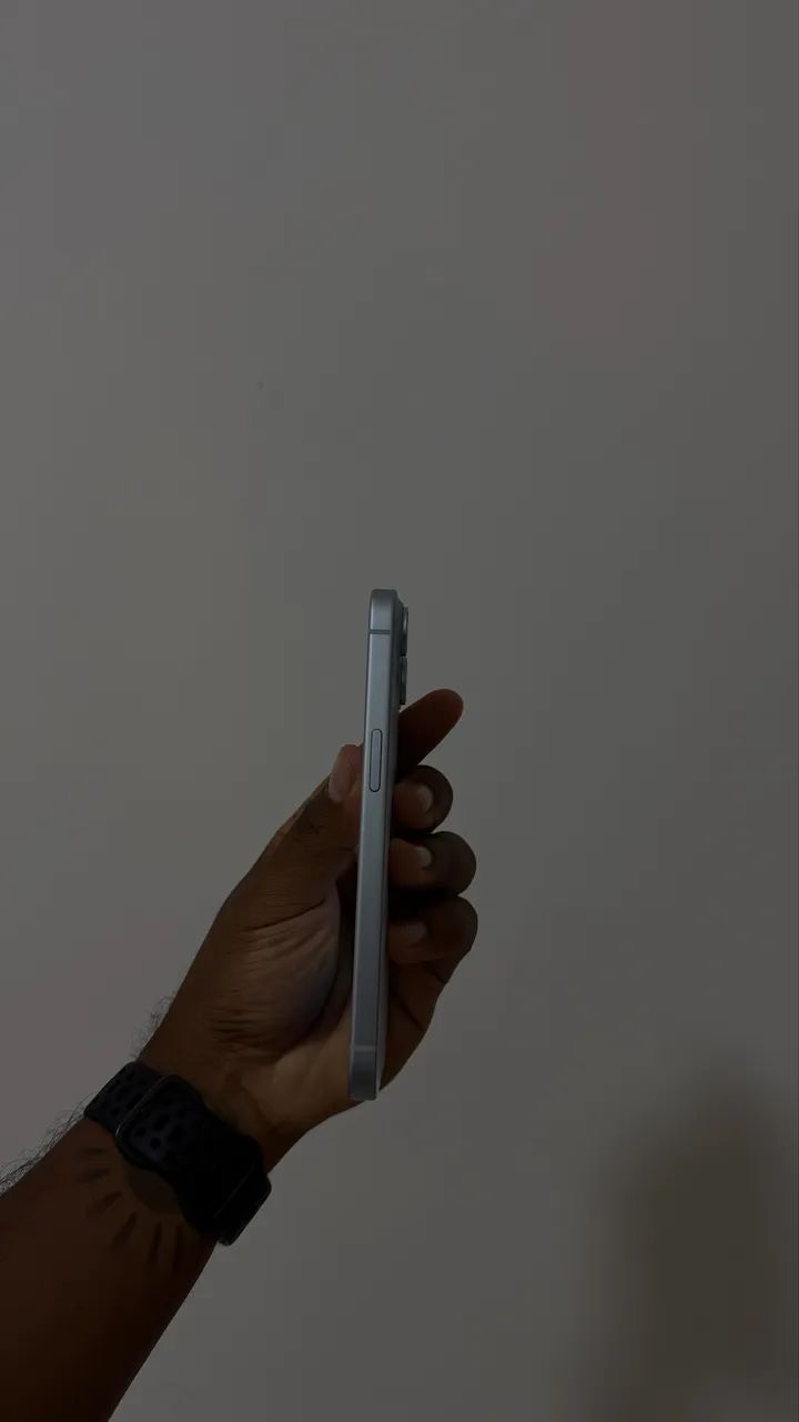 iPhone 15 - Foto 2