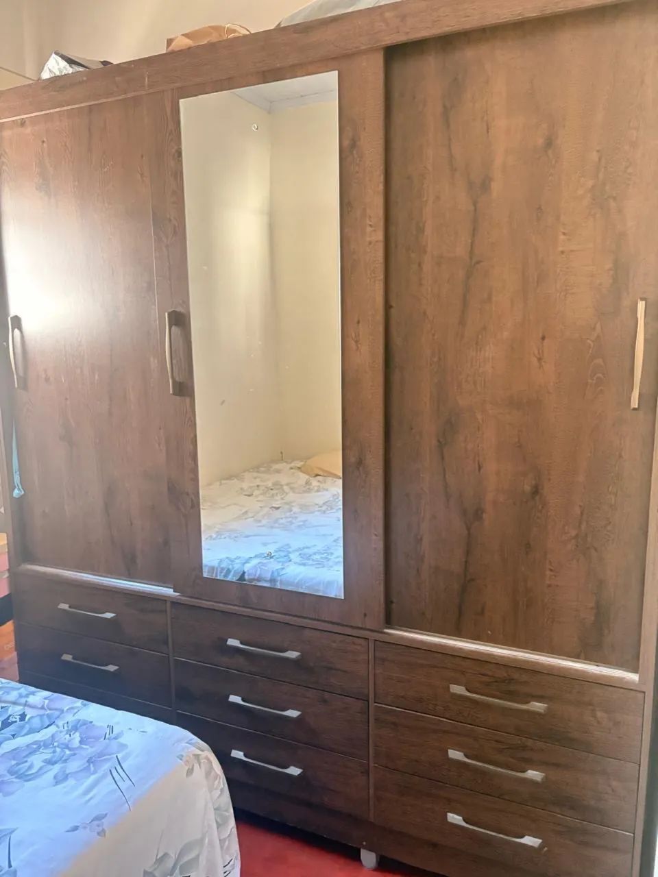 Guarda roupa casal