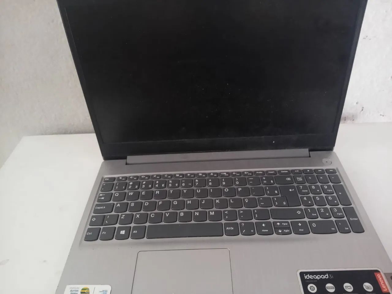 : ? Notebook Lenovo IdeaPad 3i Super Rápido com SSD - Estado de Novo!