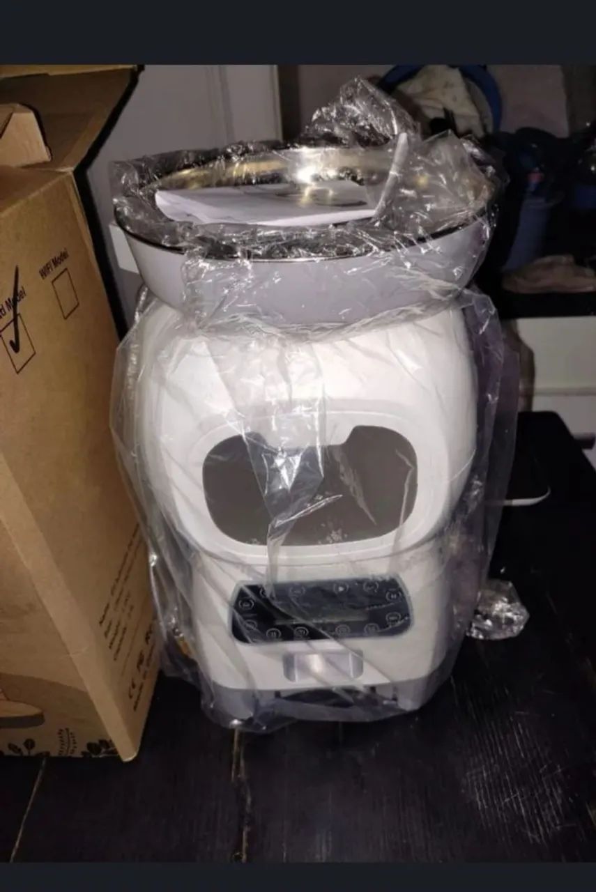 Alimentador automático para Pets Elf automatic Pet Feeder somente venda<br><br>