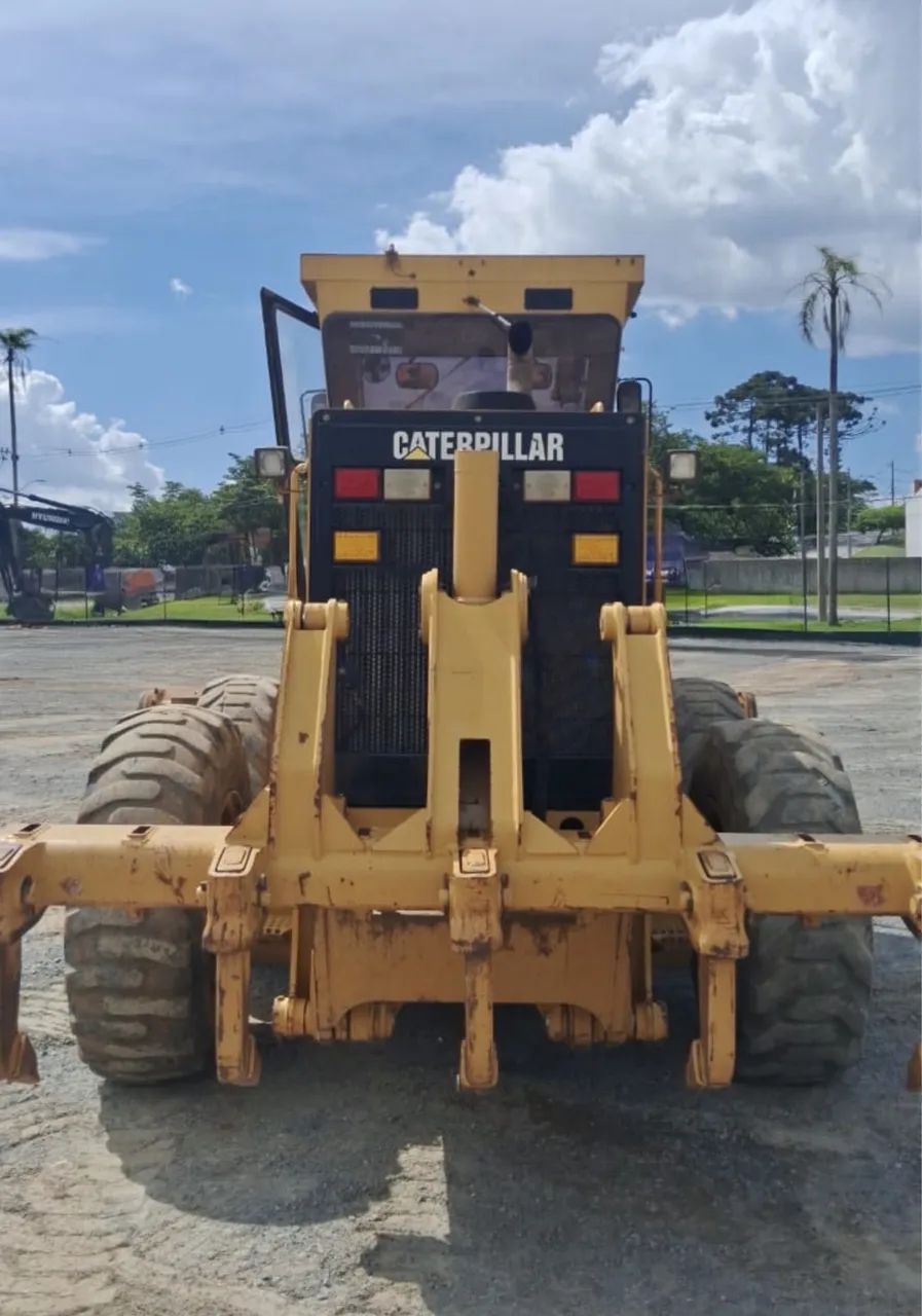 Motoniveladora Caterpillar 140K ano 2011, com 12.430 horas e ripper traseiro, em SP - Foto 4