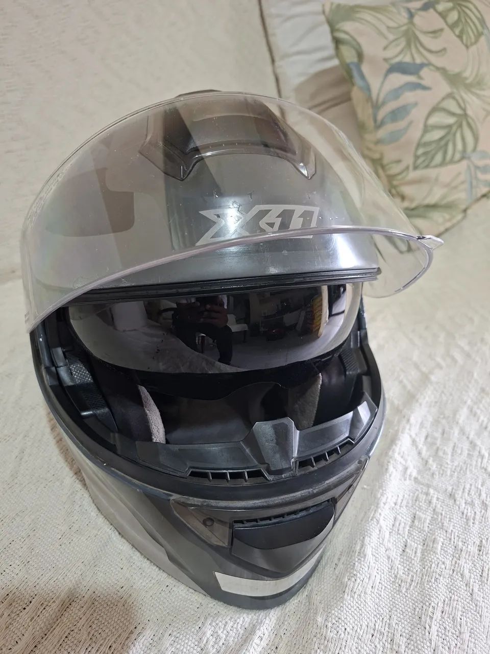 Capacete escamoteavel x11 turner prisma solides cinza e preto - Foto 3