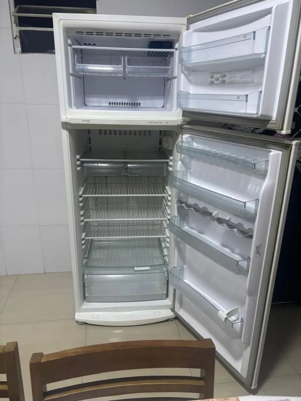 Geladeira a venda  - Foto 3