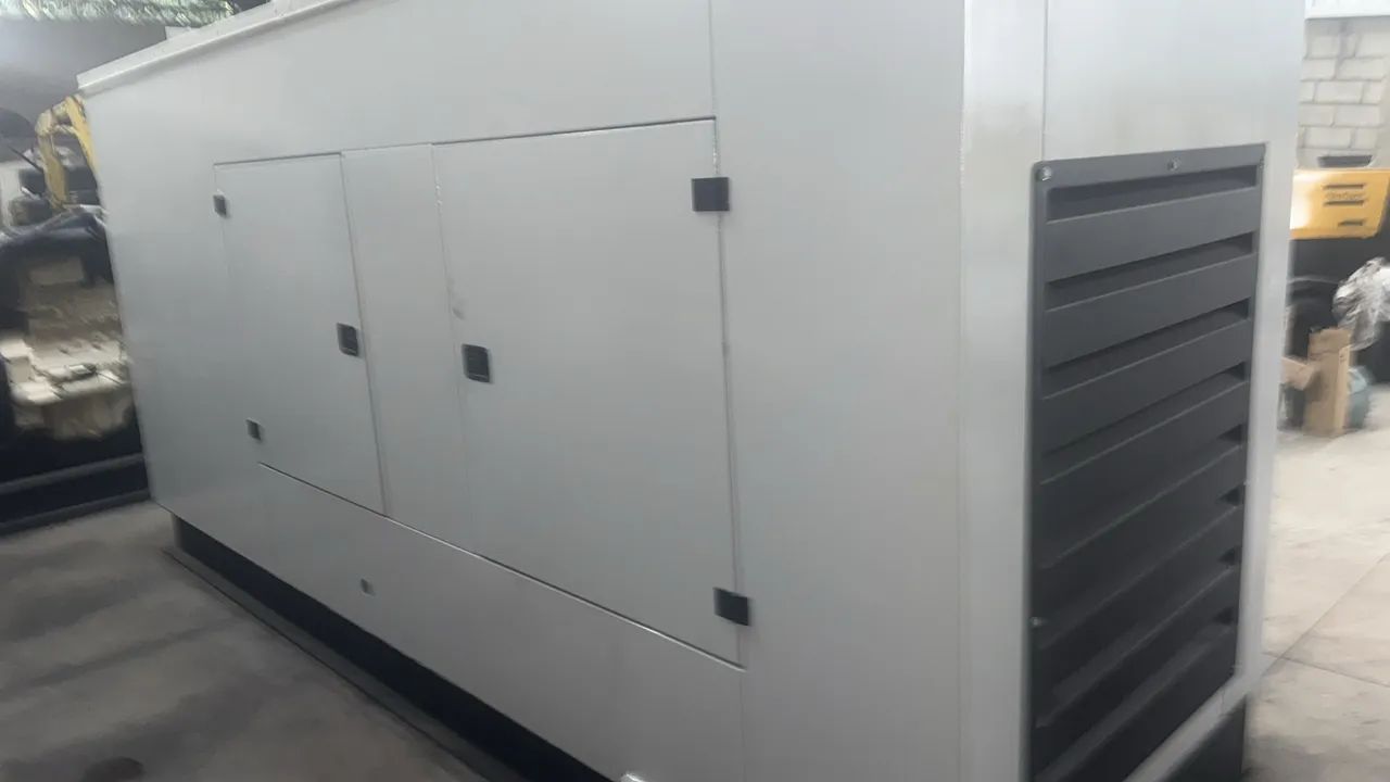 Gerador 500 KVA motor Cummins ano 2013 - Foto 2