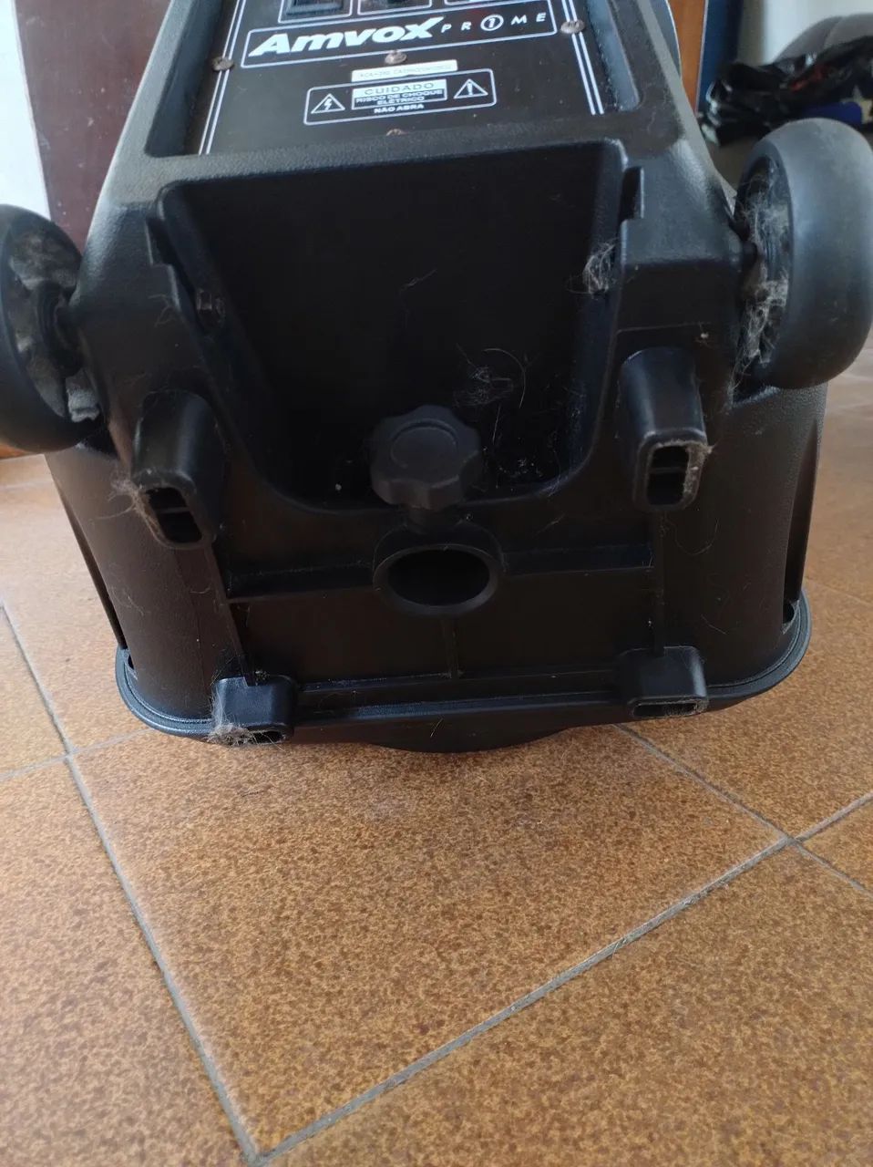 A caixa de som amplificada Amvox ACA 280  - Foto 4