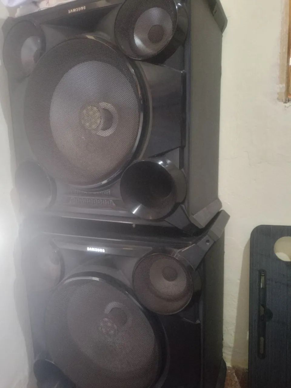 Caixa de som sansung 