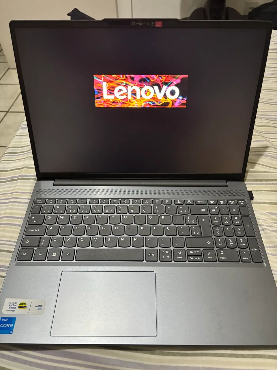 Notebook Lenovo Ideapad Slim 3 Intel Core i5 - Foto 5