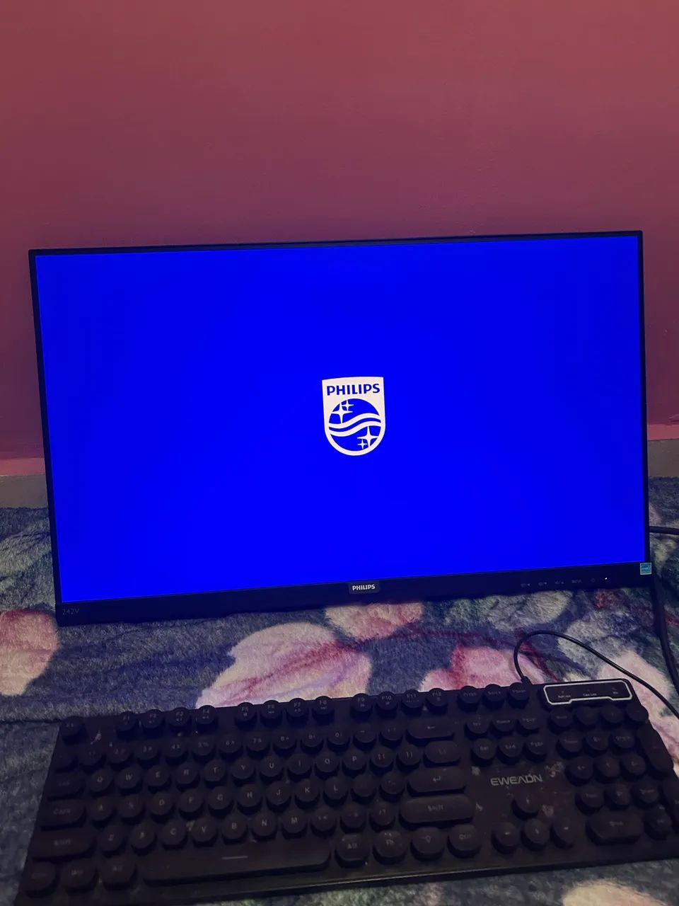 Computador semi novo 453825293798625282