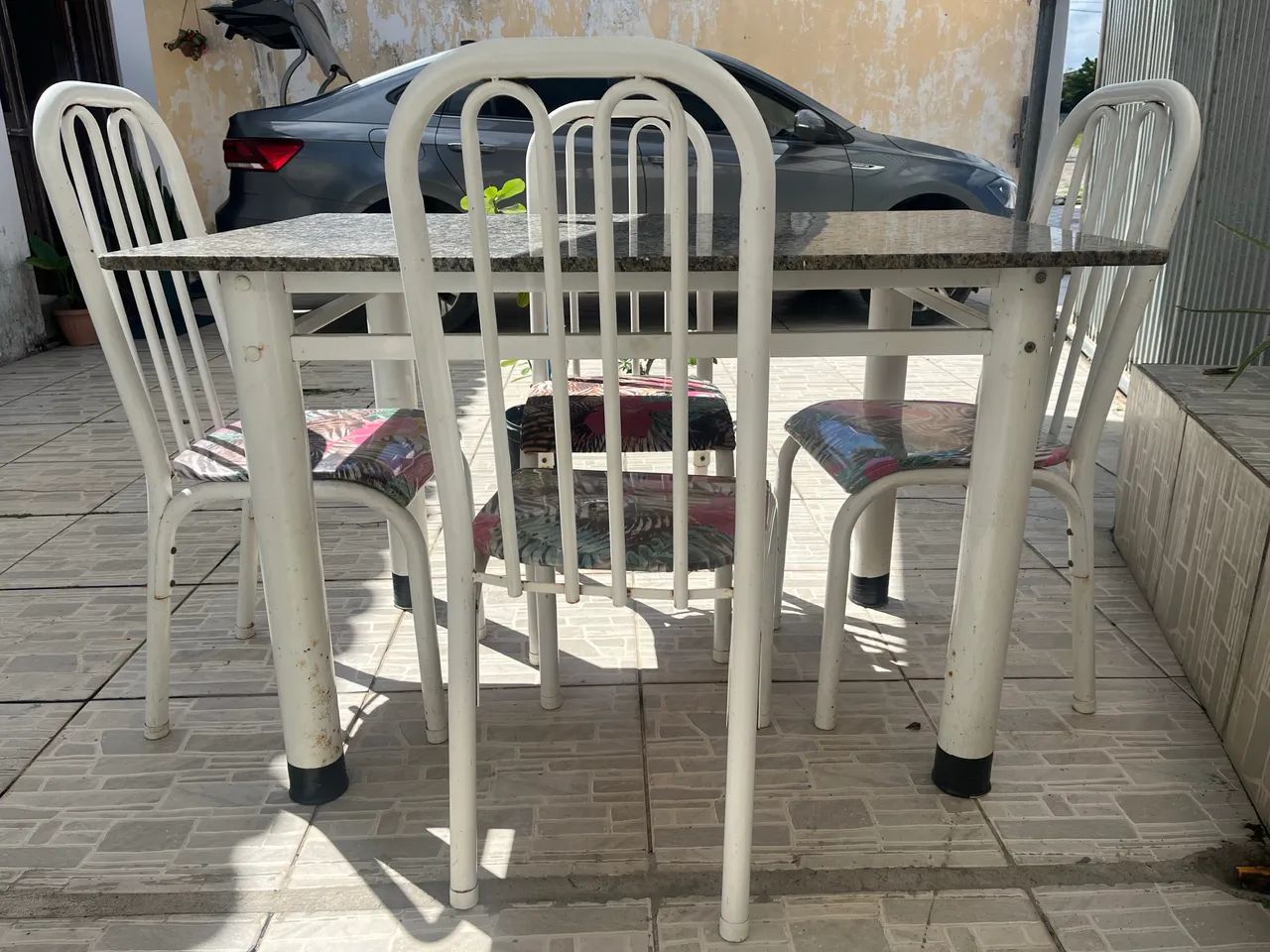 Mesa 4 lugares com cadeiras - Foto 2