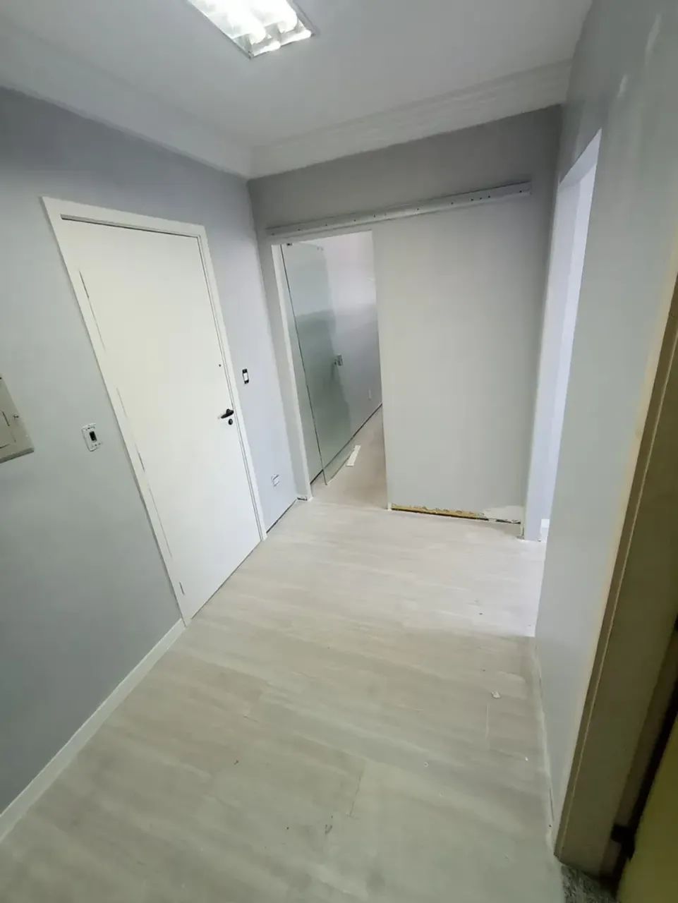 EDIFICIO COMERCIAL ATRIUM - SALA COMERCIAL  Sala Completa p/ Seu Negócio | Aleixo | Cond.  - Foto 4