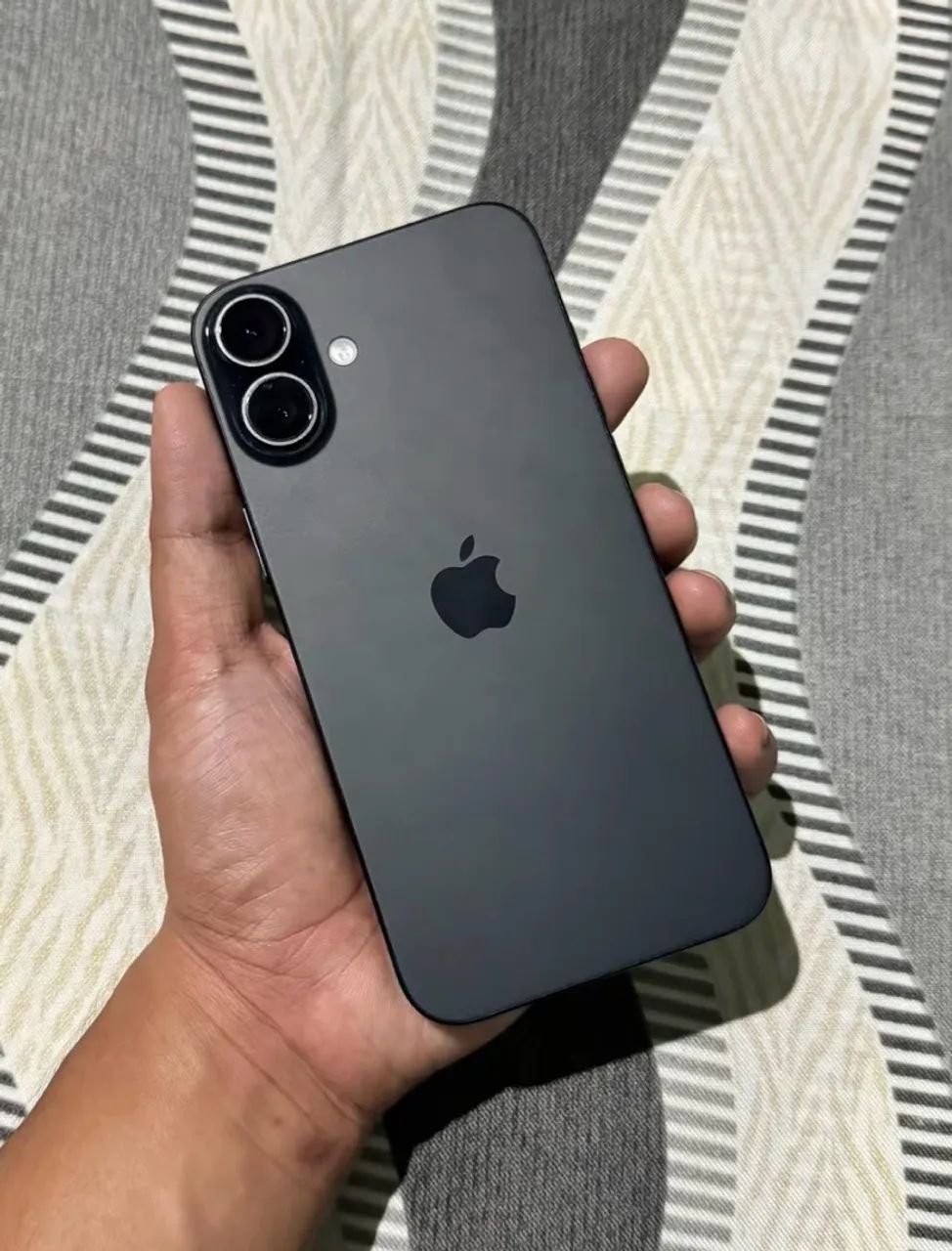 IPHONE 16 PLUS - Foto 4