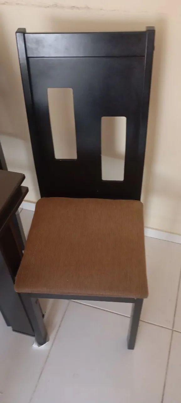 Mesa com cadeiras  - Foto 4