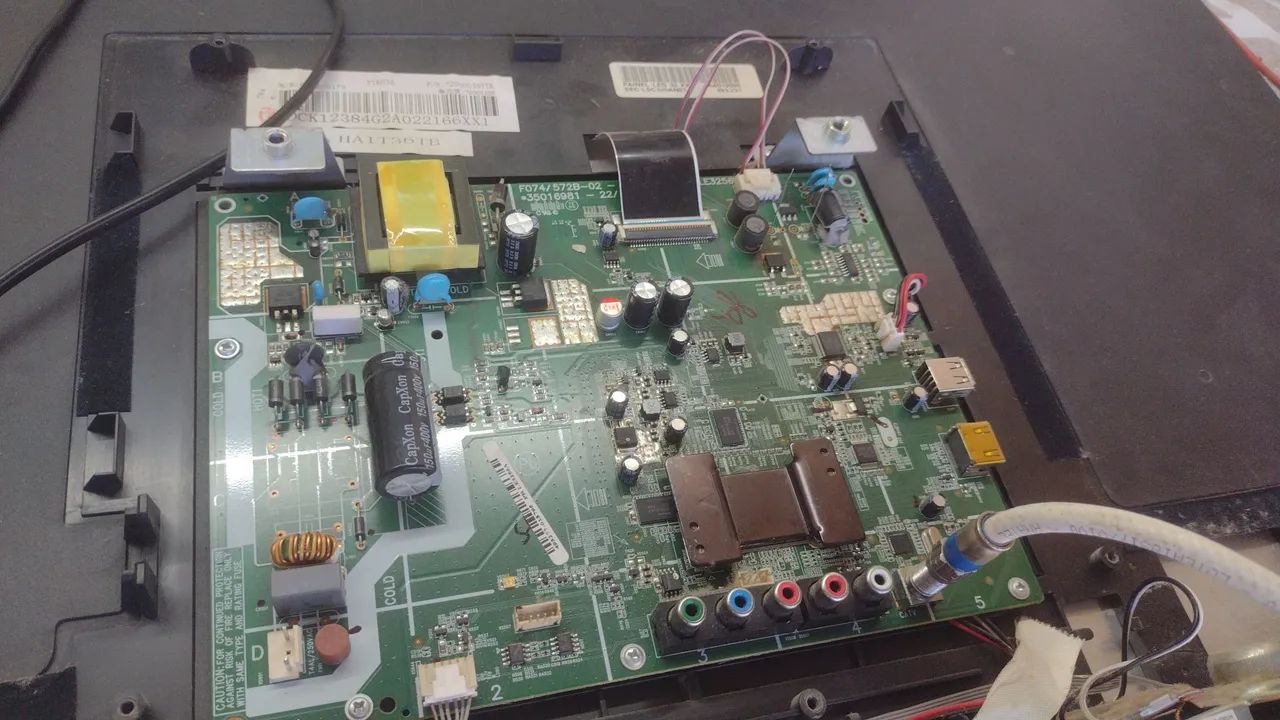 Placa principal da tv LGUR8750PSA - Foto 3
