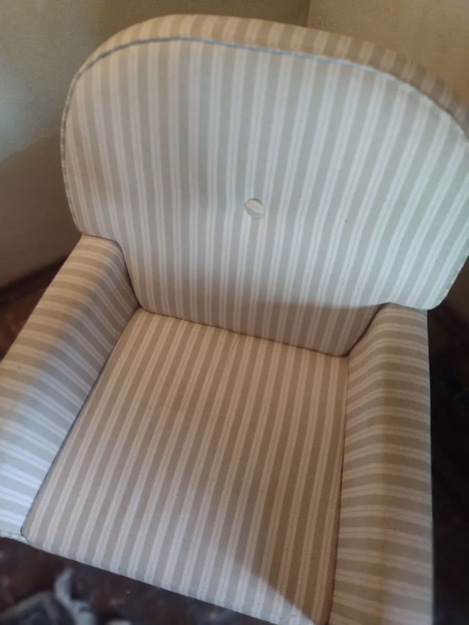 Poltronas simples. - Foto 4