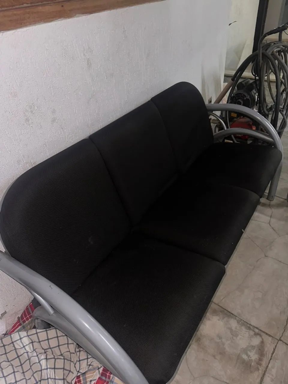 Sofá Recepção/Escritório + mesa de centro 