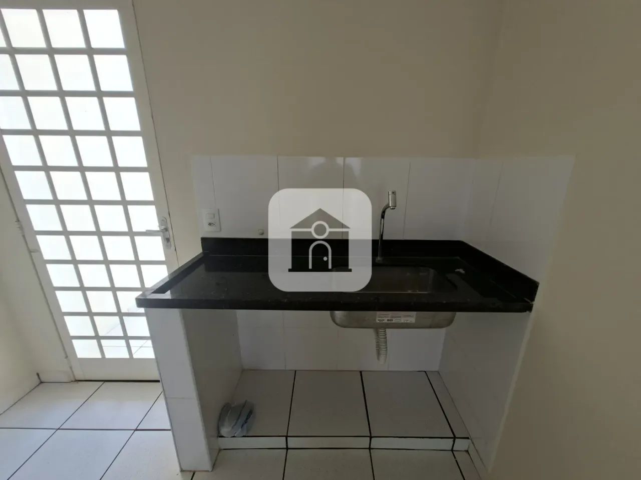 Cômodo Comercial para locação bairro Granada - Foto 5