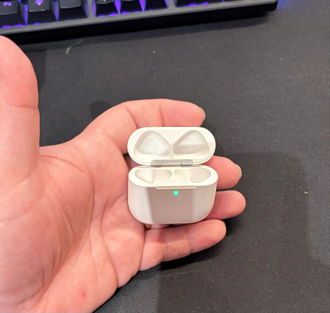 AirPods 4 (ANC) - Foto 4
