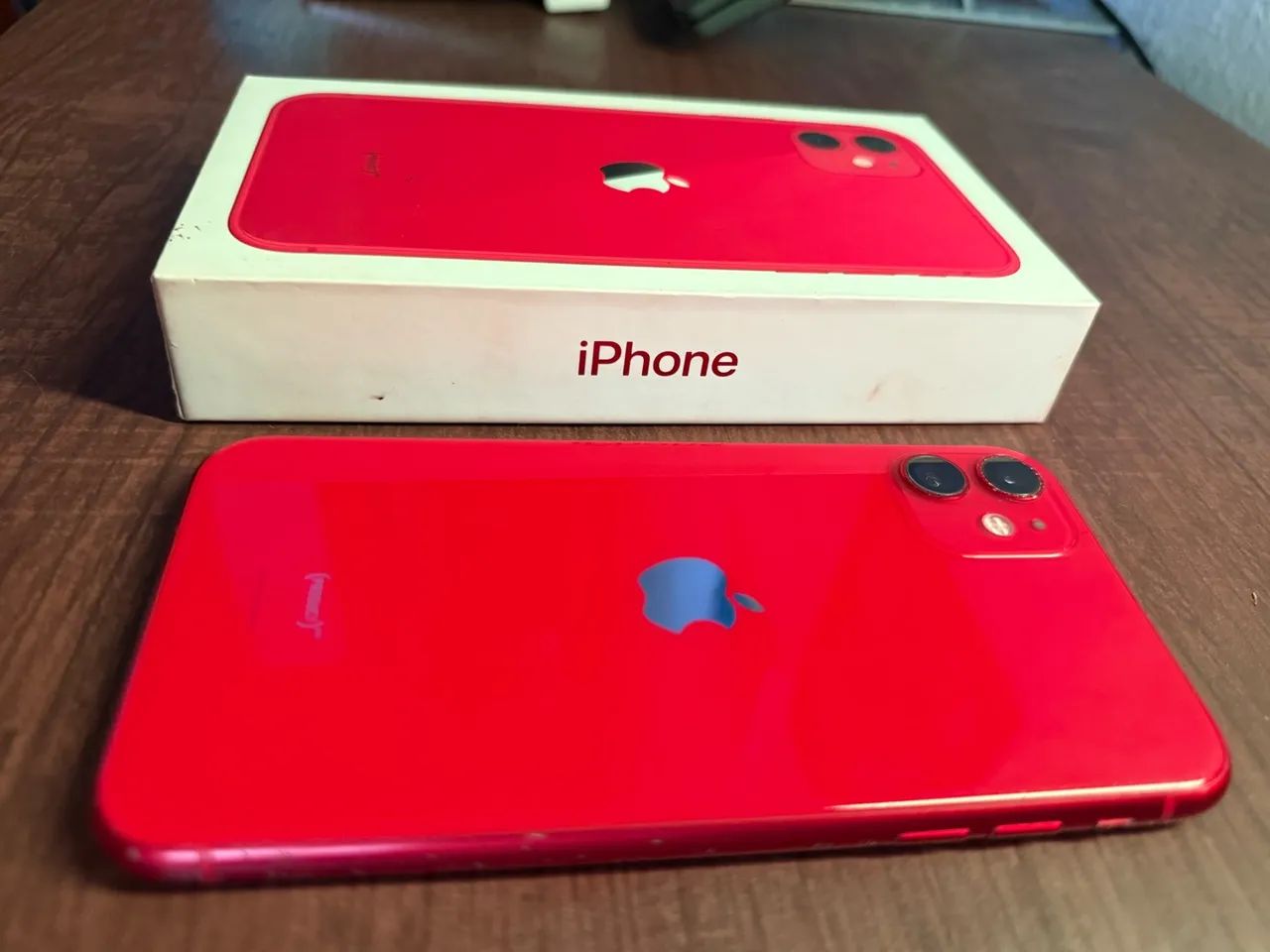 iPhone 11 RED - 64 GB  - Foto 3