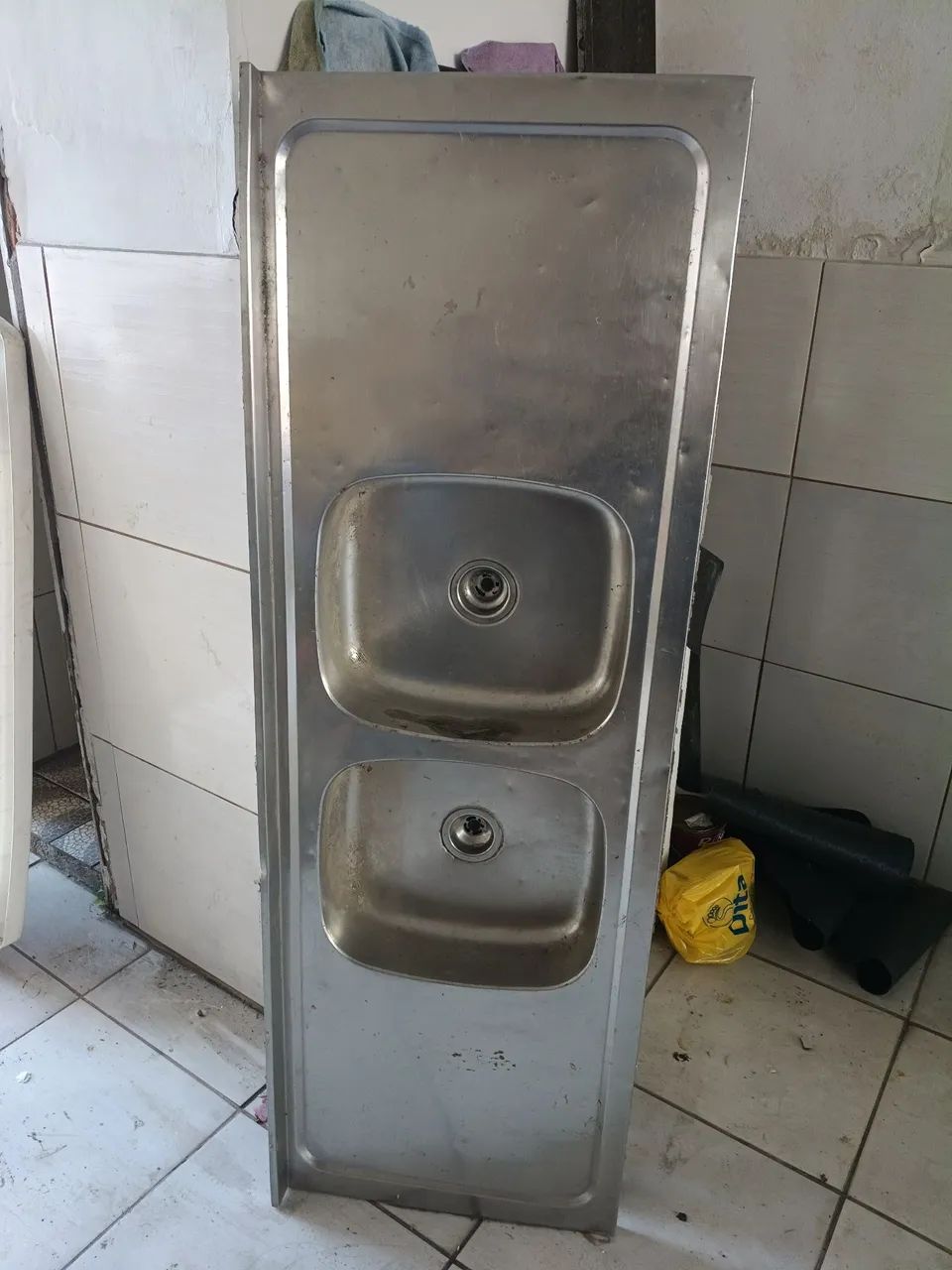 Pia duas cubas 