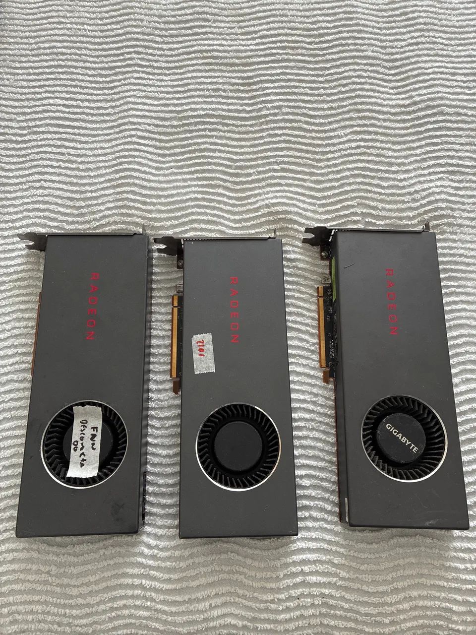 3 AMD RX 5700 com defeito - na caixa