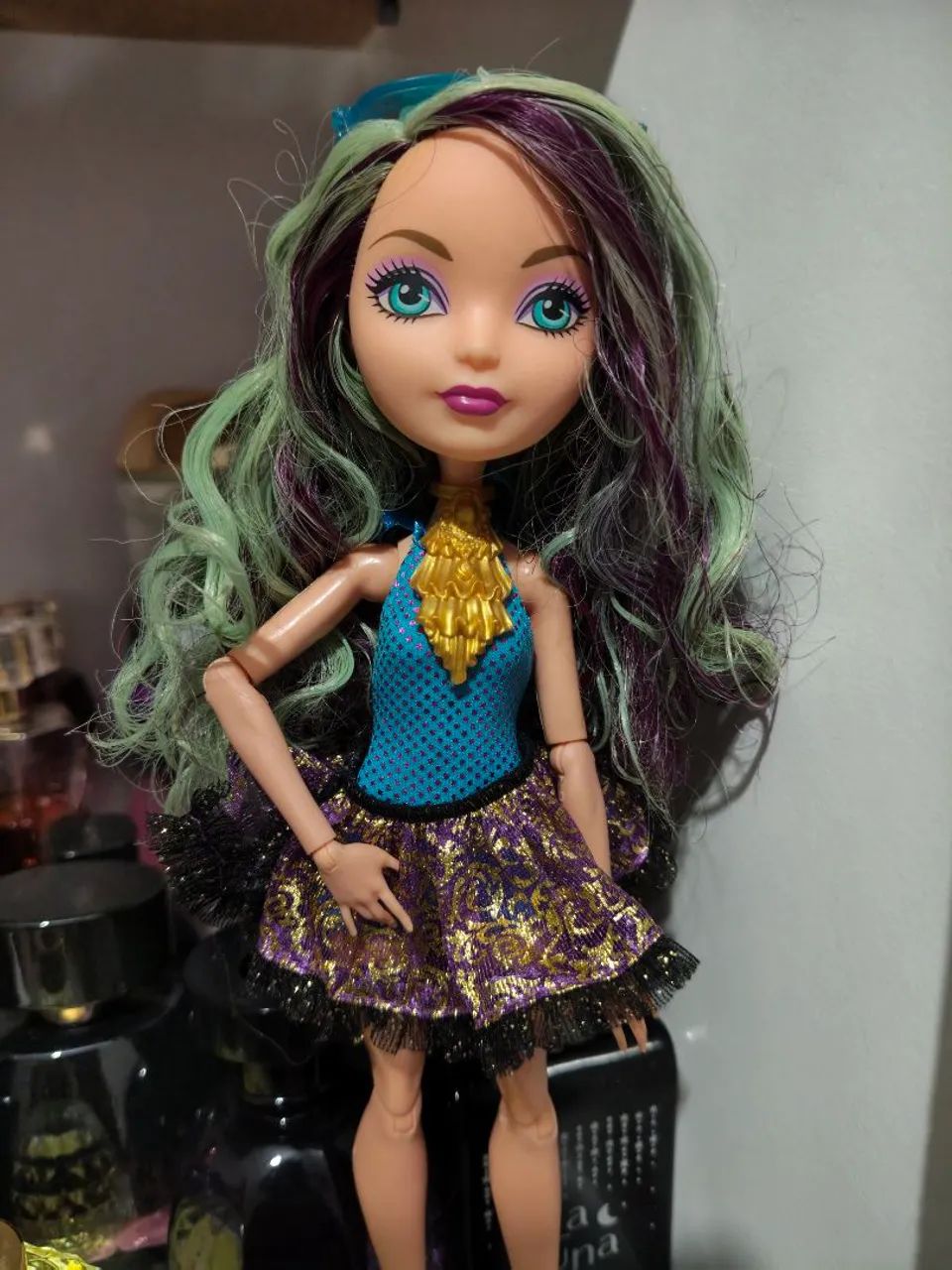 Boneca Madeline Hatter - Mirror Beach  - Foto 3