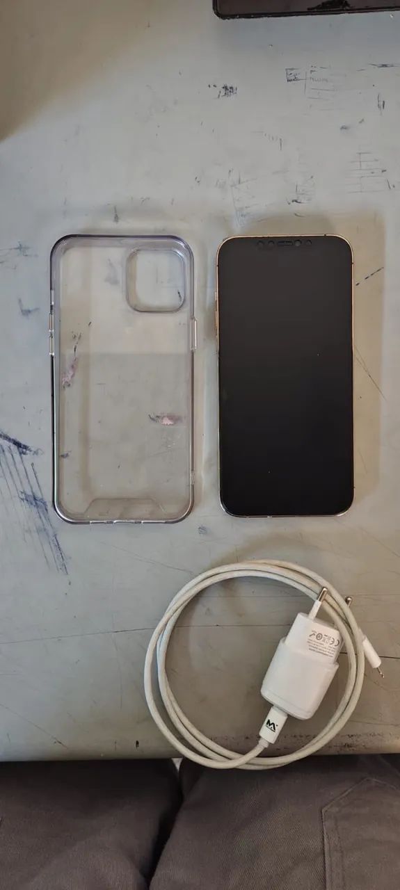 iPhone 12 Pro Max - Foto 2