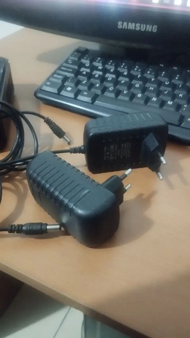 Mvende se os dois, com controle e fonte funcionando. - Foto 3