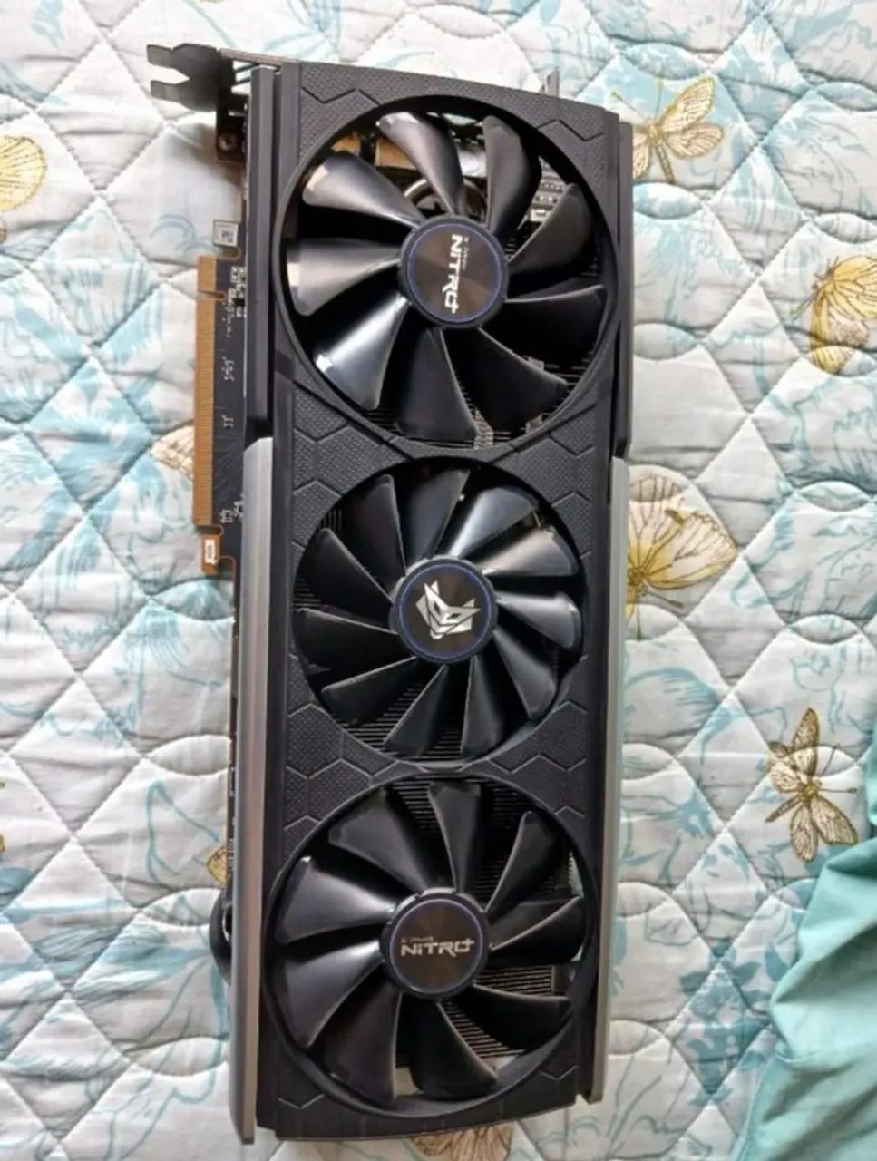 RX 5700-XT Saphire NITRO+ - Foto 2