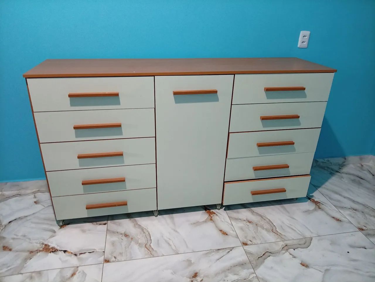 Vendo essa cômoda 