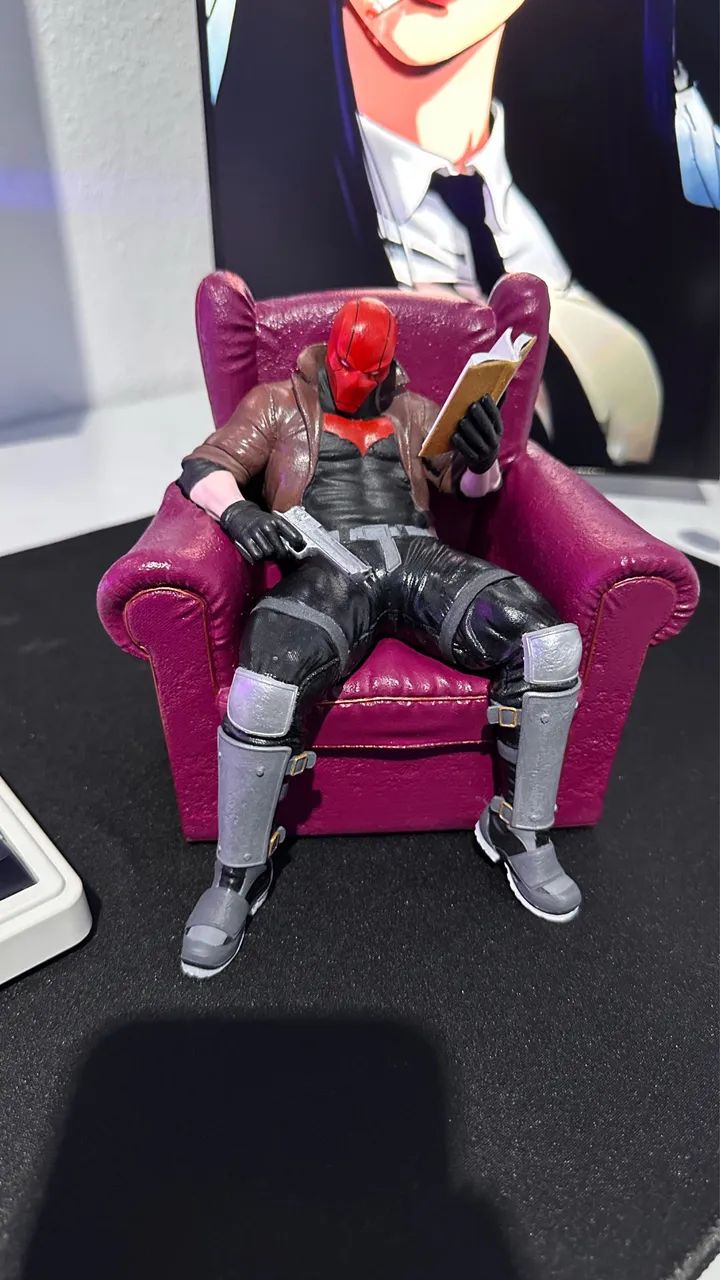 Figure capuz vermelho 15cm / feita em impressão 3D de resina