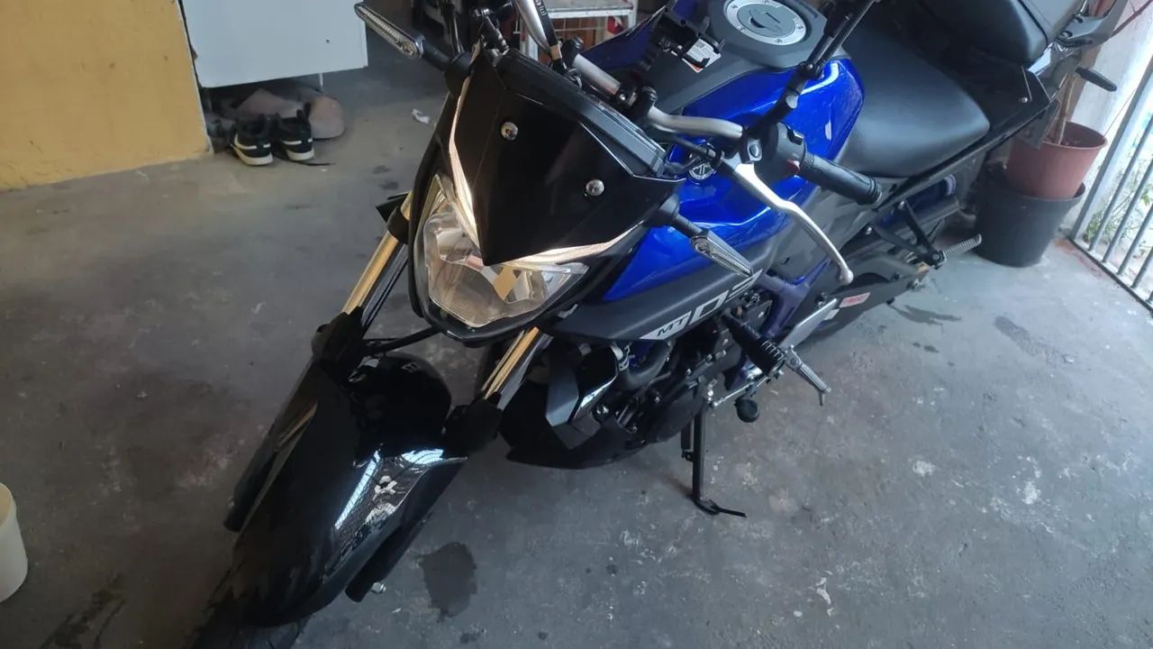 MT-03 Yamaha  - Foto 4