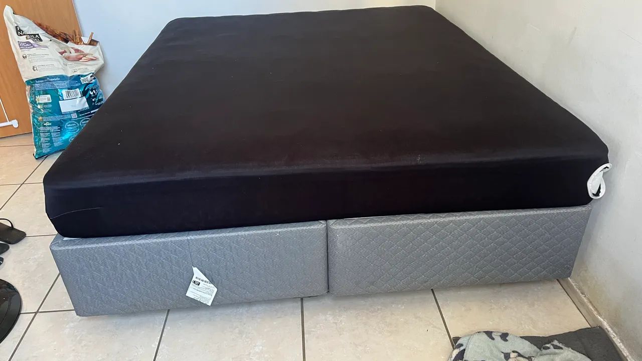 Cama Box Queen