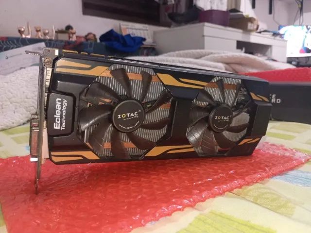 GTX 750 2 GB