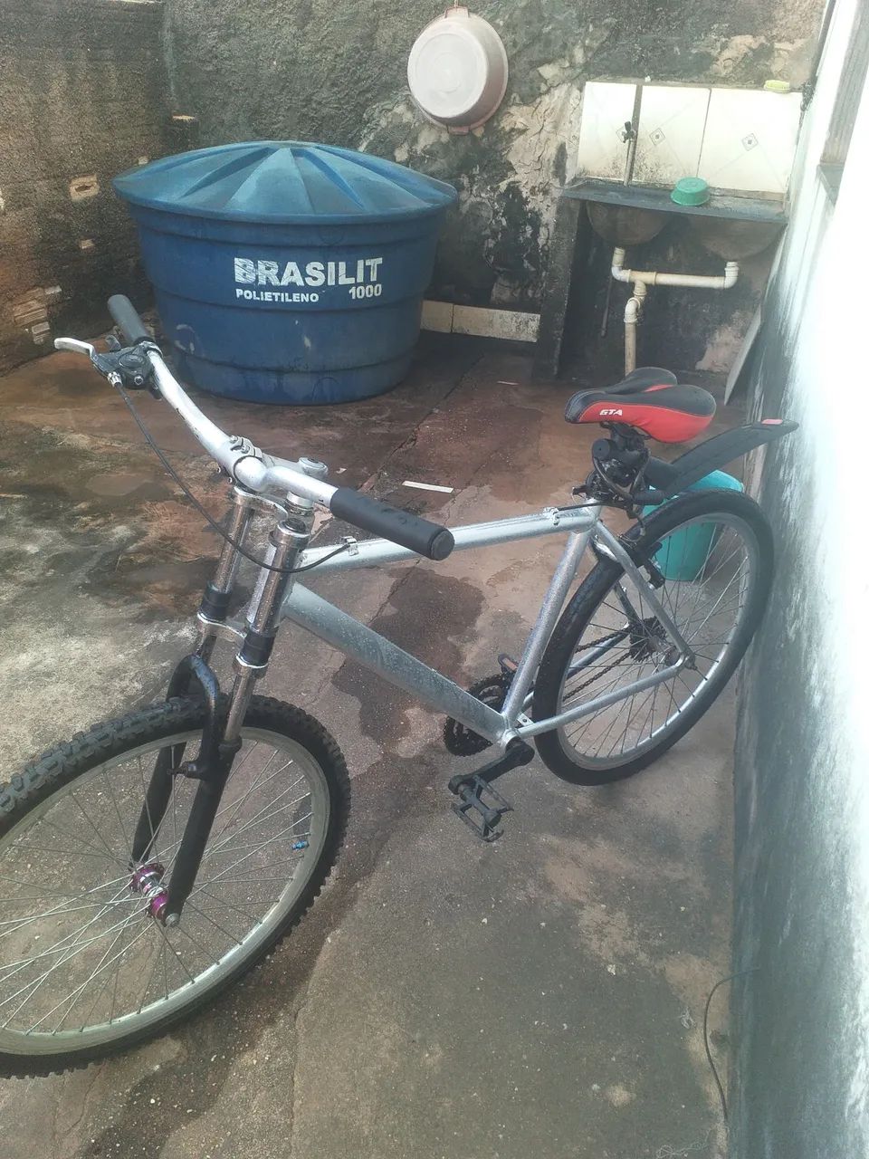 Bicicleta de alumínio aro 26 - Foto 2