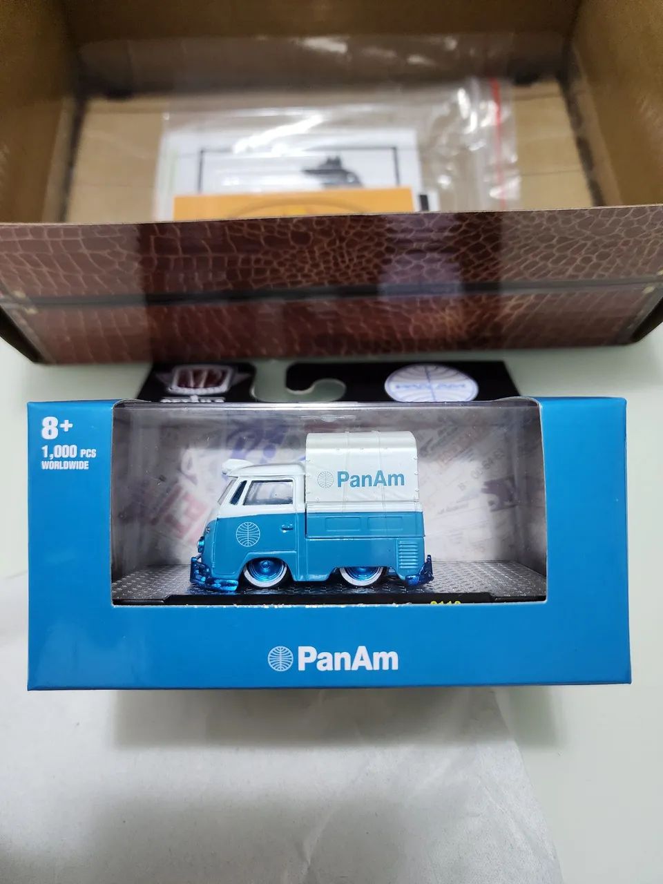 M2 VW Type 2 - PanAm - Limitada em 1.000 unidades