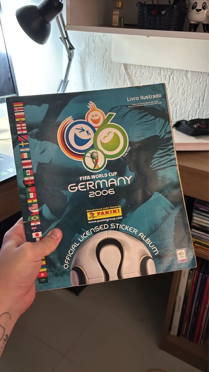 FIFA WOLRD CUP 2006 - álbum de figurinhas 100% completo - Livros e