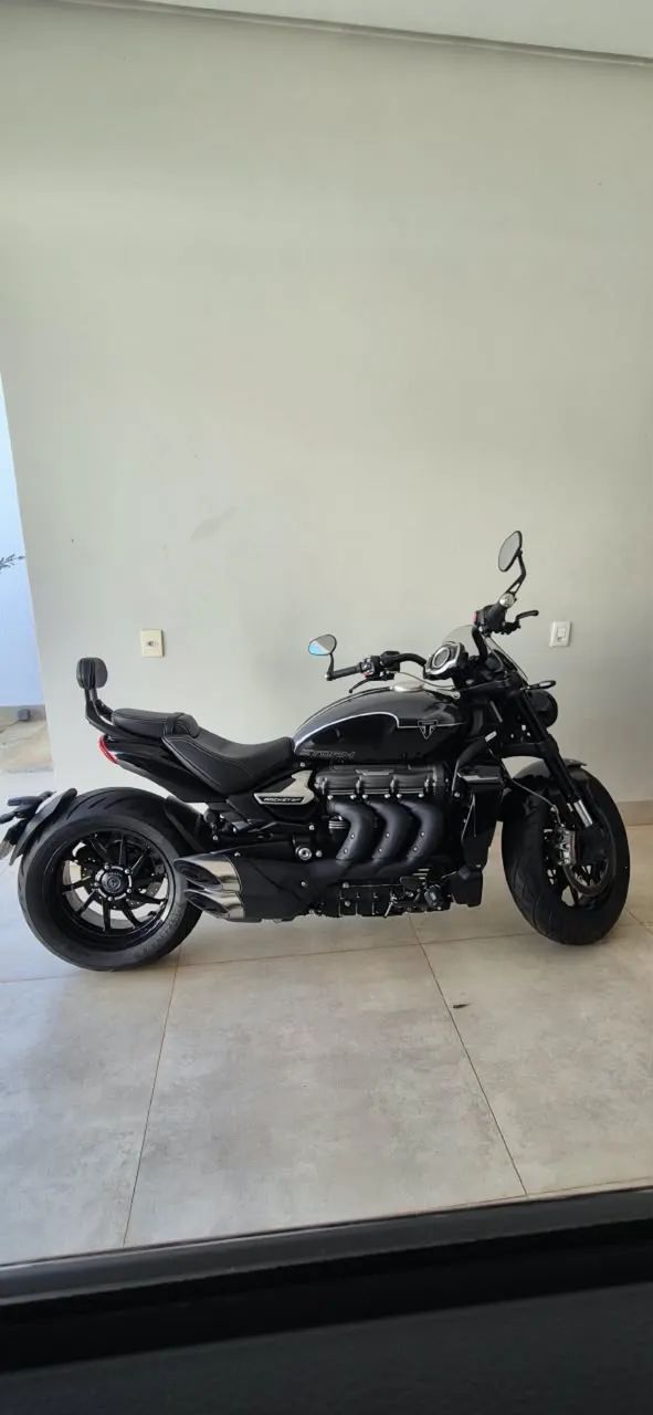 Moto ROCKET 3 2025  com 1.800KM  - Foto 5
